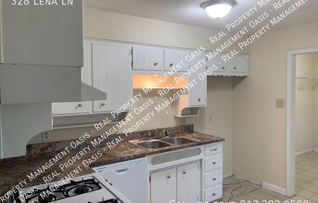 328 LENA LN