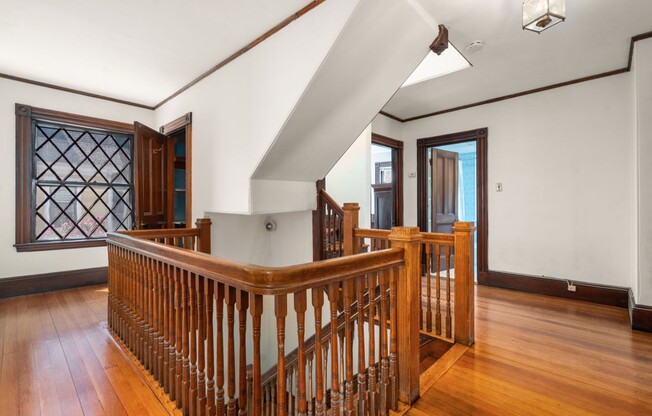 48 AUBURN ST