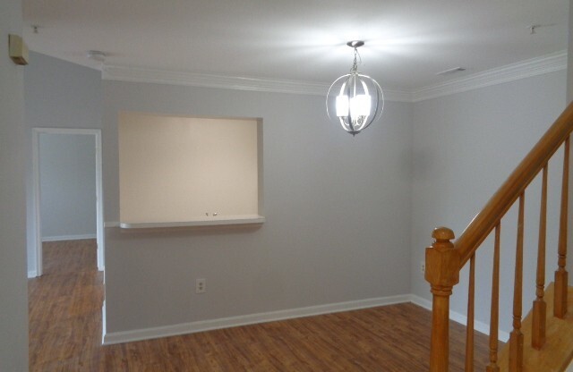 6 Tyler Falls Ct. Spacious 2BR 2BA condo in Mt. Washington/Pikesville area