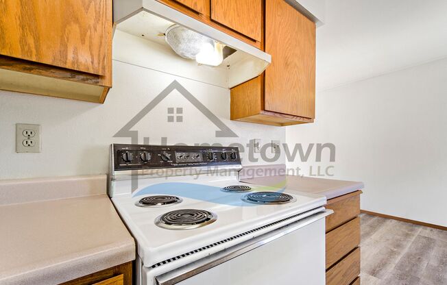 2 beds, 1 bath, 960 sqft, $1,275, Unit F1