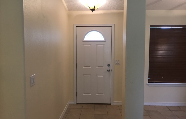 3 beds, 2 baths, $1,700