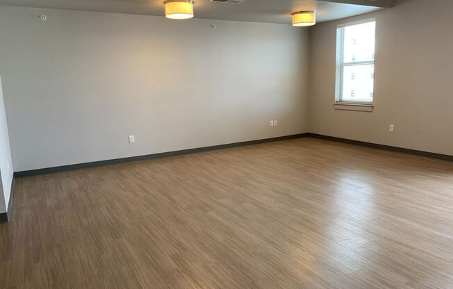 1 bed, 1.5 baths, 1,316 sqft, $1,760, Unit 312