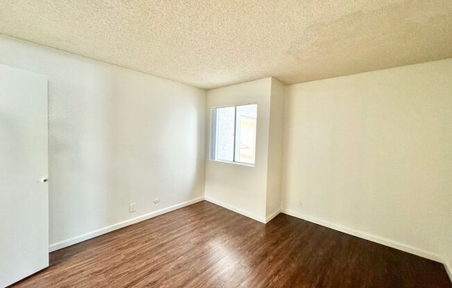 1 bed, 1 bath, 750 sqft, $2,050, Unit 43