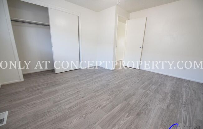 2 beds, 1 bath, 930 sqft, $1,275, Unit 37