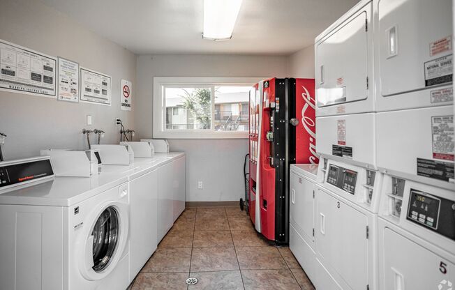 2 beds, 1 bath, 845 sqft, $2,475, Unit 118