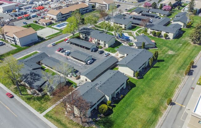 2 beds, 1 bath, 860 sqft, $1,399, Unit A102