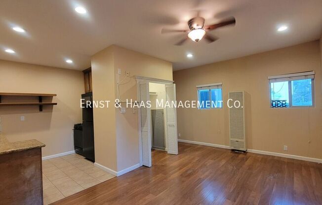 930 E BROADWAY