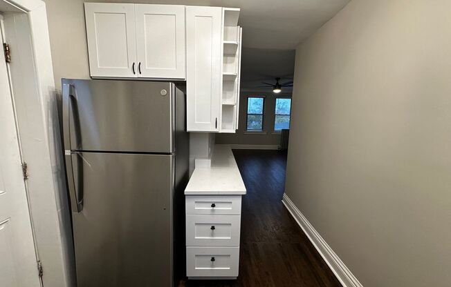 2 beds, 1 bath, $1,495, Unit 3149 - C3