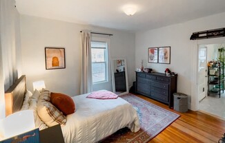 287 CHESTNUT AVE