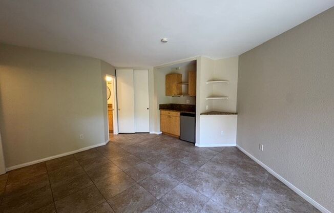 Spacious 2-Bedroom Condo with Rare 2-Car Garage in Prime 92126 Location