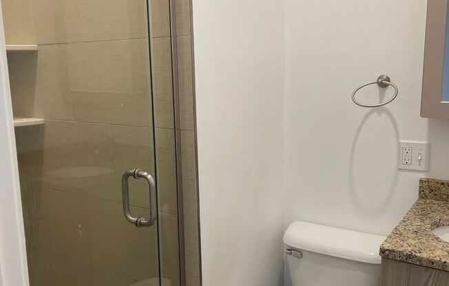 Studio, 1 bath, $1,550, Unit 16-18