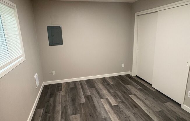 1 bed, 1 bath, 267 sqft, $1,325, Unit 15