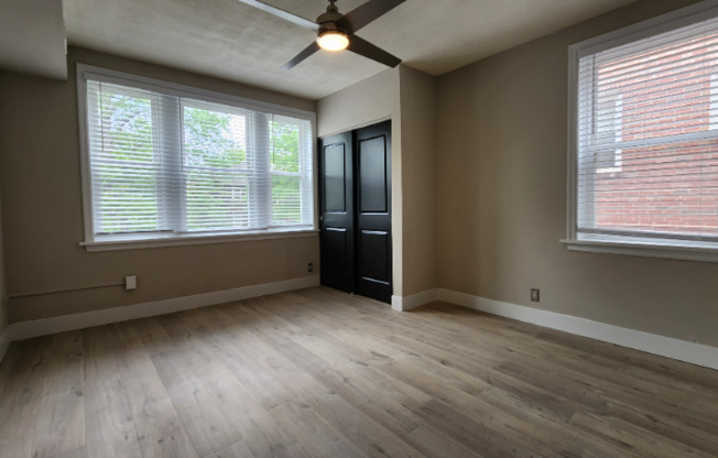 7512 CROMWELL