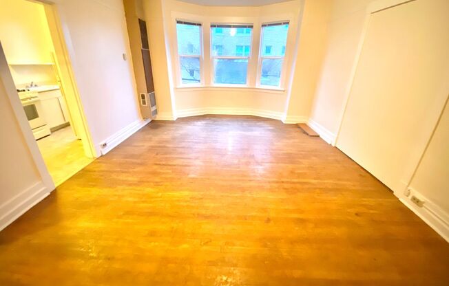 St Florence Apartments