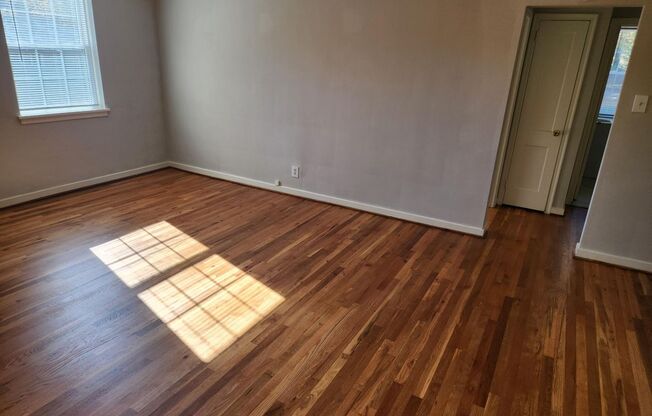 1 bed, 1 bath, 663 sqft, $2,050, Unit D-16