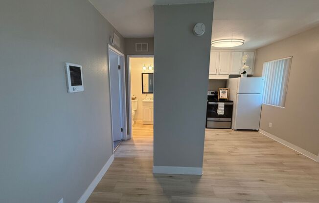 1 bed, 1 bath, 436 sqft, $1,895, Unit 32