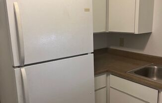 1 bed, 1 bath, 600 sqft, $1,100, Unit 322