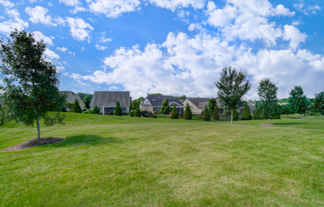 125 BARBERRY DR