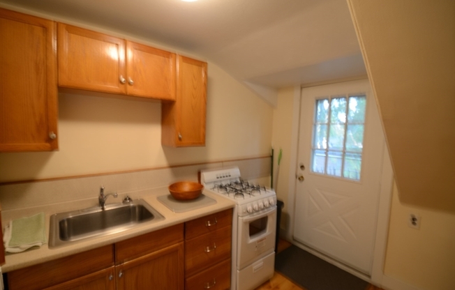 14 E WYOMINGAVE