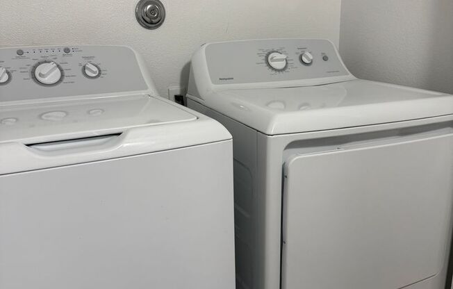 2 beds, 2 baths, $1,500, Unit # 1154