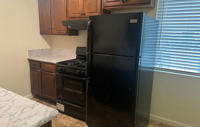 WILSON AVENUE 4640 - 8 units