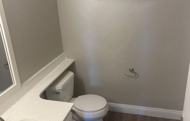 2 beds, 2 baths, 1,085 sqft, $1,356, Unit CA 5155-211