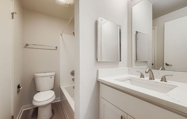 2 beds, 2 baths, 1,000 sqft, $2,595, Unit Unit C105