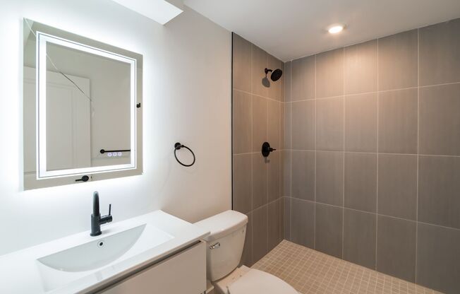 2 beds, 2 baths, 1,191 sqft, $1,775, Unit 4