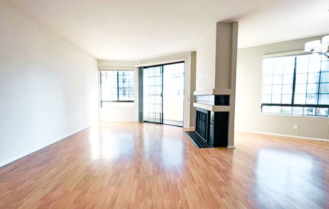 12810 Caswell