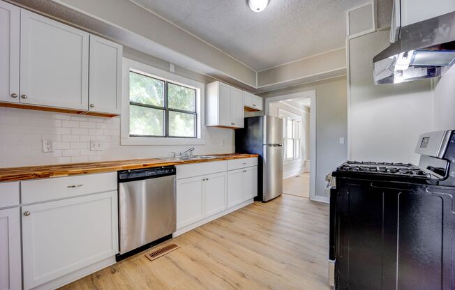 Freshly Updated 2 Bedroom House