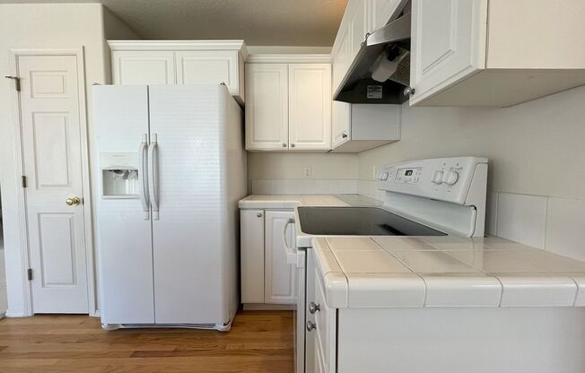 Beautiful Bethany Home with High Ceilings, Gas Fireplace & Fenced Yard