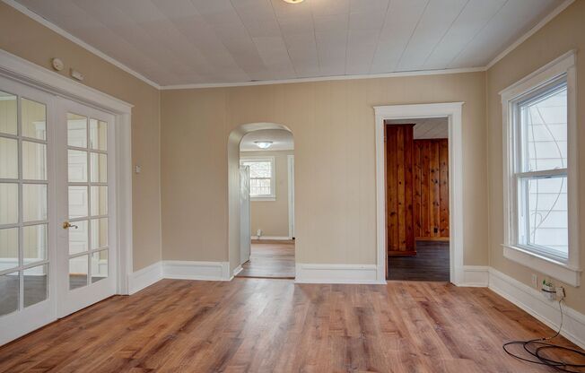 310 Dewey St