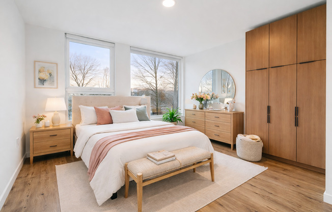 Studio, 1 bath, 291 sqft, $1,354, Unit 310