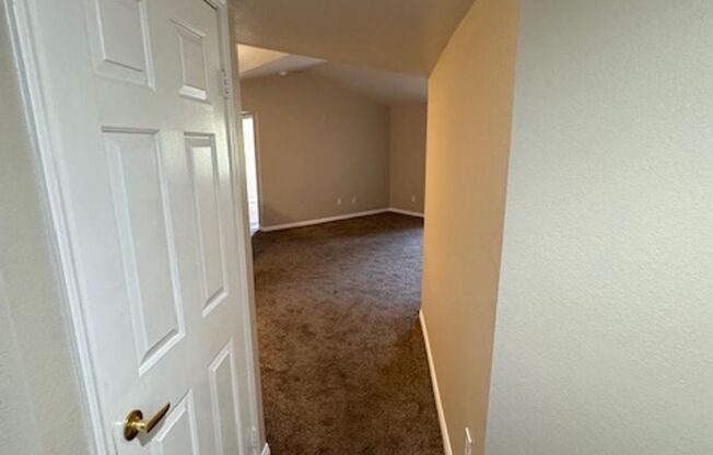 A Fabulous 2 Bedroom, 2 Bathroom Condo in Henderson.