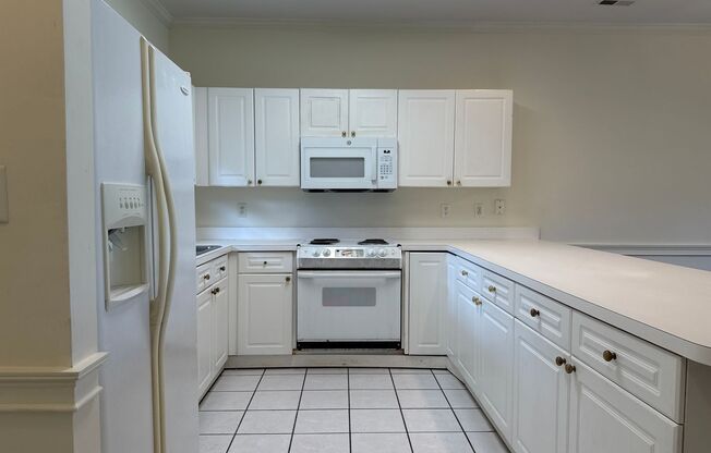 9113 MDW VIS RD