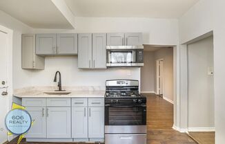 Vintage Hyde Park Apts!