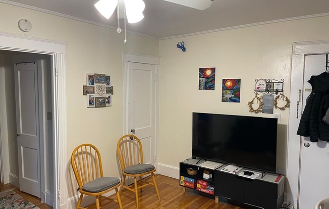 1607 Commonwealth Ave