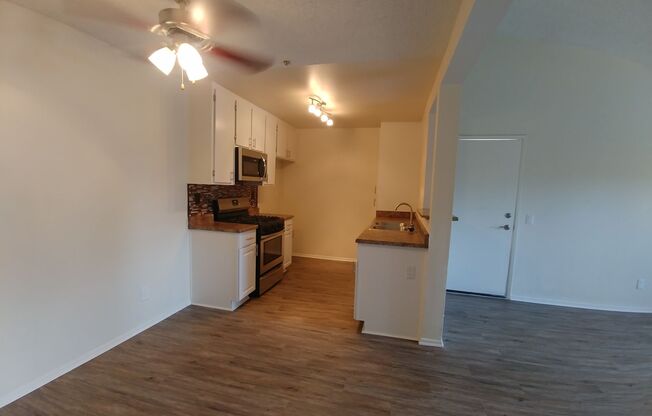 1 bed, 1 bath, 654 sqft, $2,192, Unit 107