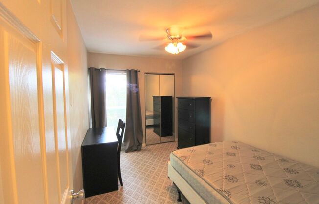 4 beds, 2 baths, $595