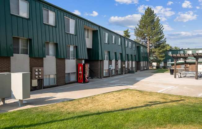 the building in which the motel is located