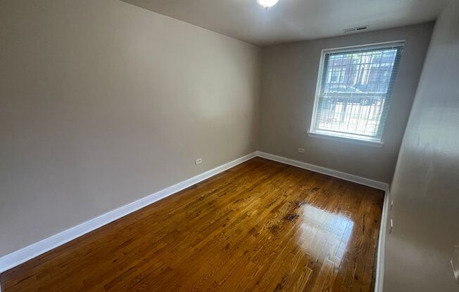 1 bed, 1 bath, $1,000, Unit 4850 #G1