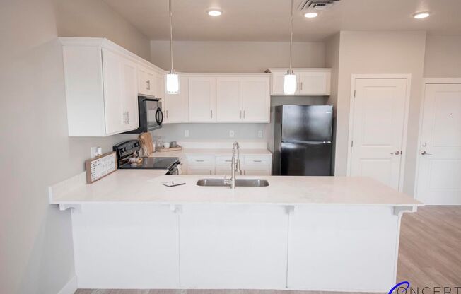 1 bed, 1 bath, 752 sqft, $1,299, Unit 301