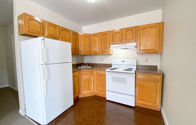 990 Wethersfield Ave / Luca Investments LLC