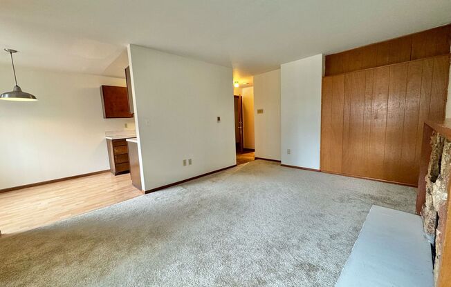 1 bed, 1 bath, 574 sqft, $1,595, Unit 203