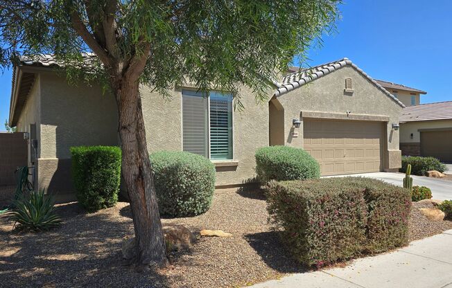 Beautiful newer home with lots of Space, Serene backyard