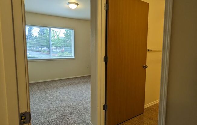 2 beds, 2 baths, 994 sqft, $1,200, Unit E106