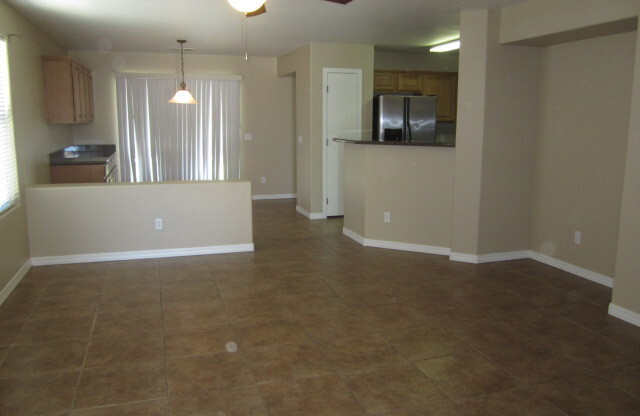 3 beds, 2 baths, $1,700