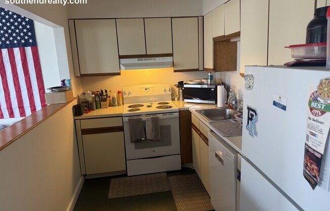 483 E BROADWAY