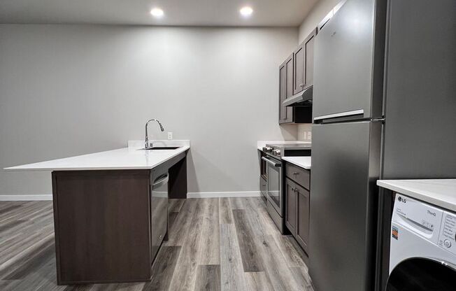 2 beds, 2 baths, 781 sqft, $1,850, Unit 2-A (ADA)