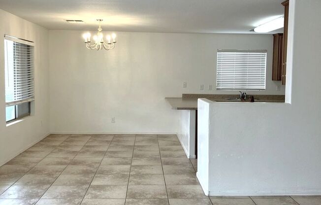 Oasis at Magic Ranch Spacious 2200 Sq Ft Home